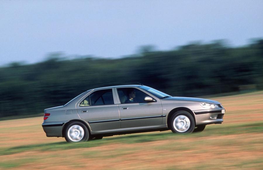  Peugeot 406 1999 года  (фото 2 из 15)